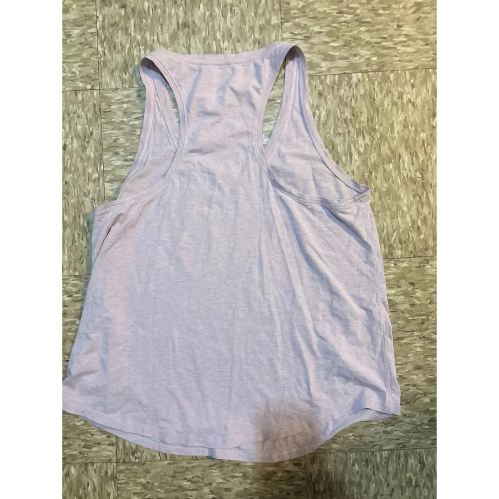 Lululemon tshirt - Picture 2 of 3